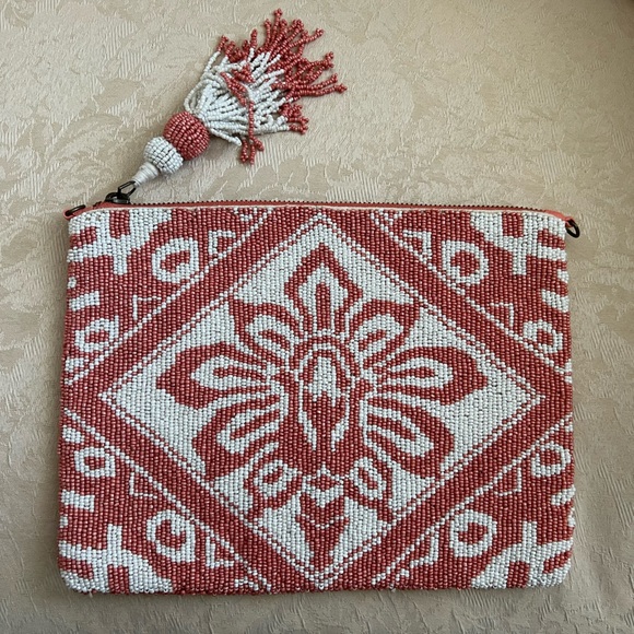 Anthropologie Augusta Beaded Clutch with zipper and tassel - Picture 3 of 12